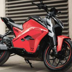 Ultraviolette F77 SuperStreet – Bild 1